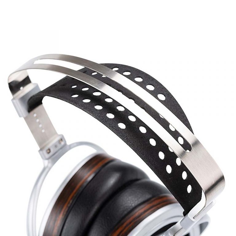 HE1000 SE Open-Back Headphones - Image 4