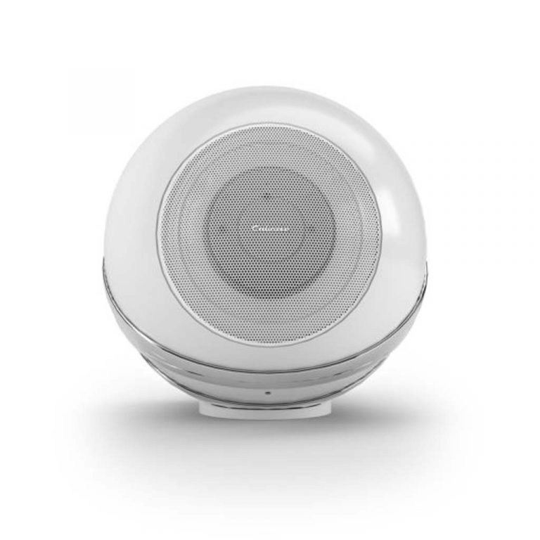 The Pearl Akoya Wireless Speaker