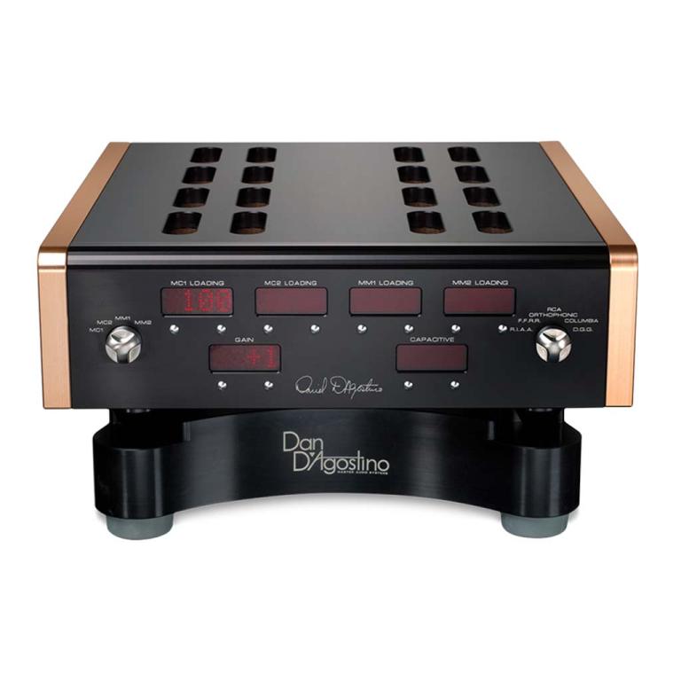 Dan D'Agostino Momentum PhonoStage Preamplifier front view