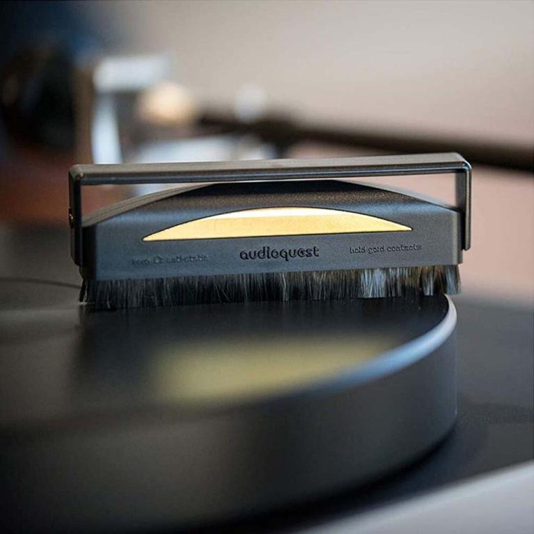 Anti-Static Record Brush - Image 2
